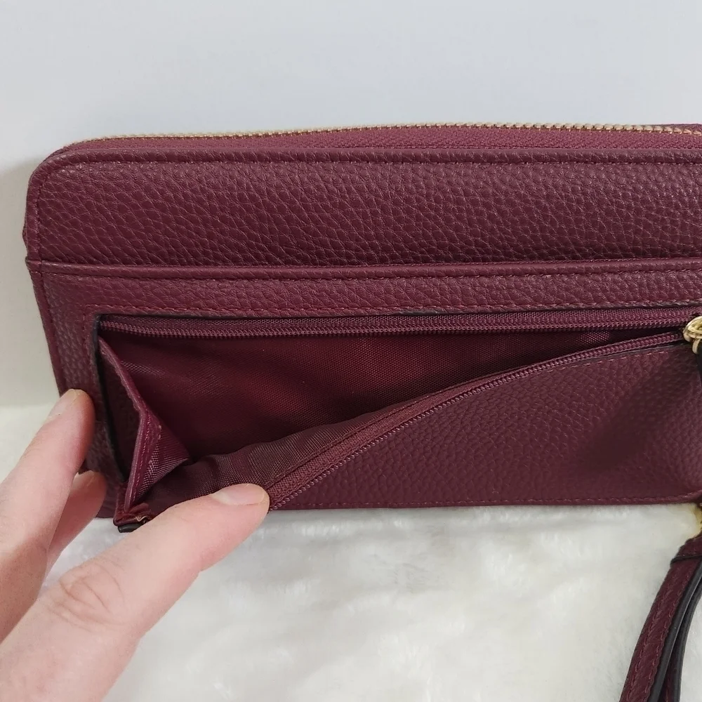 Liz Claiborne Erica Zip Around Faux Leather Gold Dark Wine Wristlet Wallet